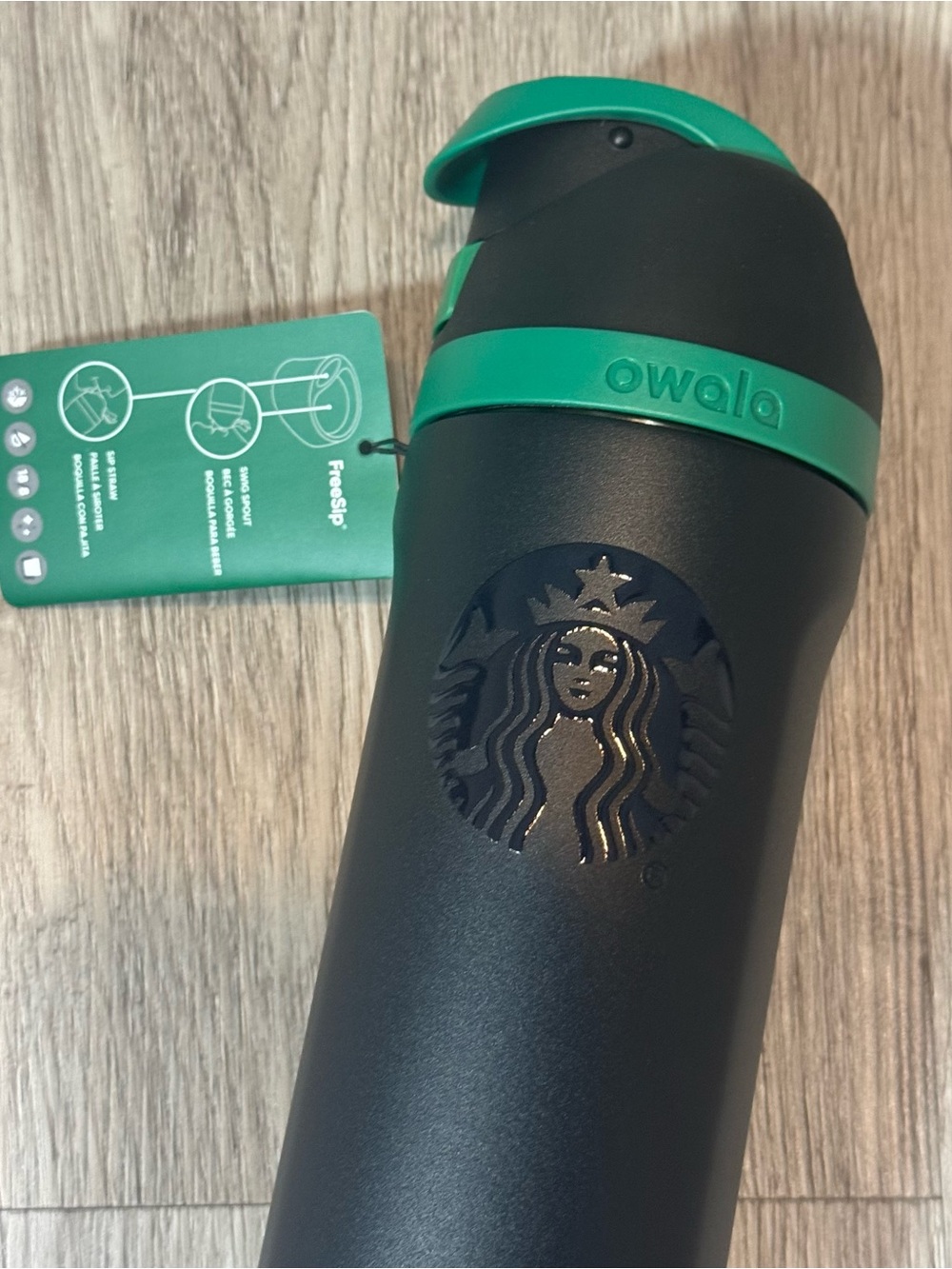 Starbucks x Owala FreeSip Black Water Bottle
